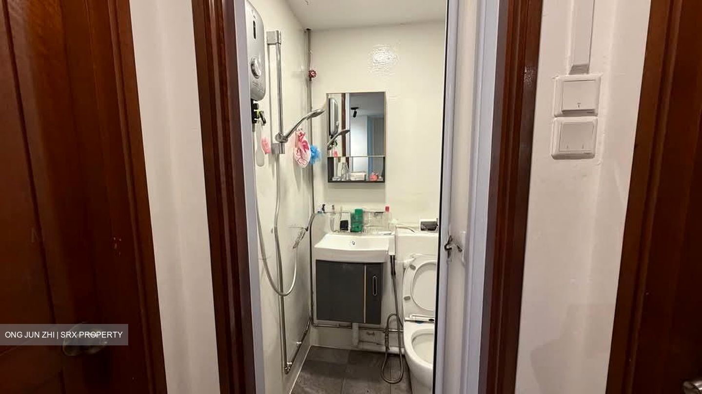 Simei Green Condominium (D18), Condominium #595617671